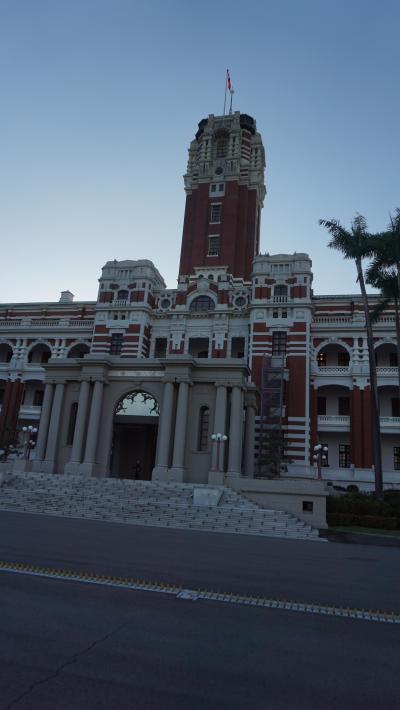 ２０２３年秋、コロナ明けの台北で日本統治時代の建物散策　１．台北駅から和平記念公園周辺の建物を巡る