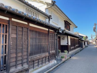 奈良県今井町を歩きます