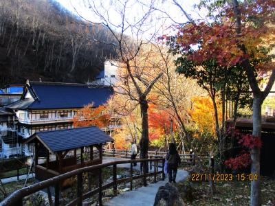 宝川温泉の露天風呂を愉しむ：水上高原ホテル200にステイ