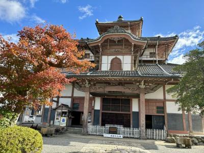 お城と紅葉と夜景を見る旅。2日目その1。岐阜大仏拝観。