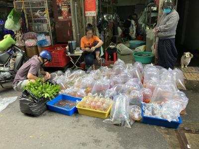 2023年11月：レトロだからおしゃれとは限らない？金魚街から衣料生地街まで昔ながらの卸売りエリア散策！