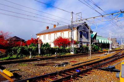 交通の要所で懐かしい機関車に出会う 錦繍の関西への旅(長浜編)