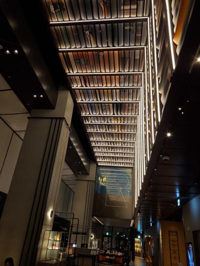 Meはなぜ「萩の月」持って台北へ?