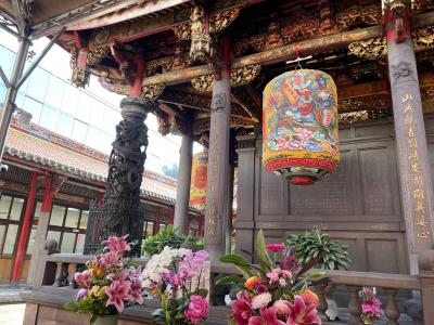 超弾丸 ! 日帰りで、ひとりで台北に行ってみた。(行きはチャイナ、帰りはピーチ。龍山寺、川業肉圓など。)