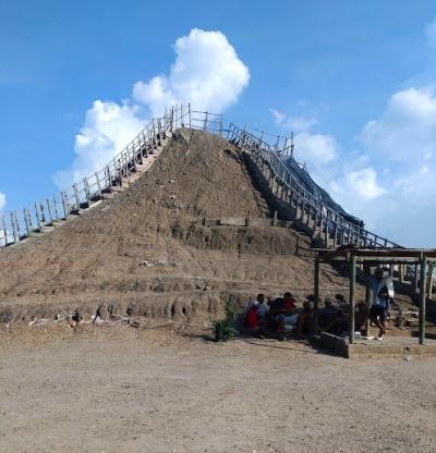 初めての中南米③置いて行かないで！乗り継ぎ失敗から、泥温泉まで（コロンビア/カルタヘナ）