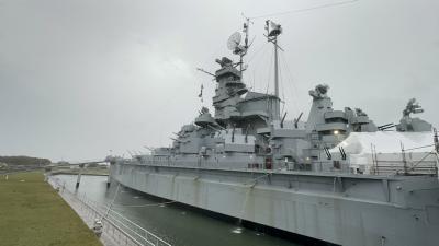 アメリカ南部 戦艦アラバマ探訪とB級シーフード堪能