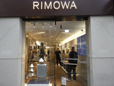 夫婦でドイツクリスマスマーケット RIMOWA