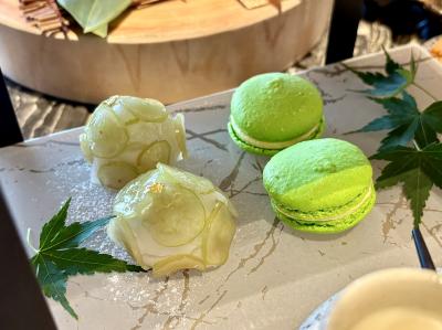 デュシタニ京都のアフタヌーンティー　シャインマスカット,桃とマンゴー,チェリー,桜,苺,クリスマス