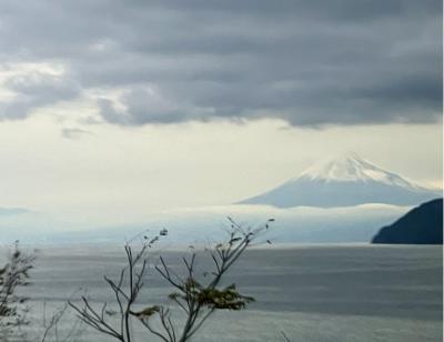 駿河湾フェリーで西伊豆へ【幻想的な富士山、黄金崎など絶景、松崎の古い町などバス旅】～堂ヶ島温泉泊～