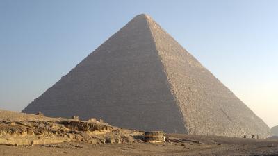 エジプトのピラミッドと神殿を満喫する一人旅①