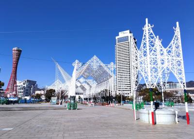 ２０２４年１月１７日 神戸、メリケンパークから東遊園地へ！２５日メリケンパークの神戸ルミナリエ！