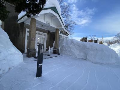 サイコーな小樽からの、暴風雪で大荒れの札幌からの脱出