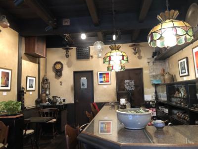 小倉発の喫茶店「ドン珈琲館」～名物のインコが迎えてくれる創業40年を超える老舗喫茶店でモーニングを食す～