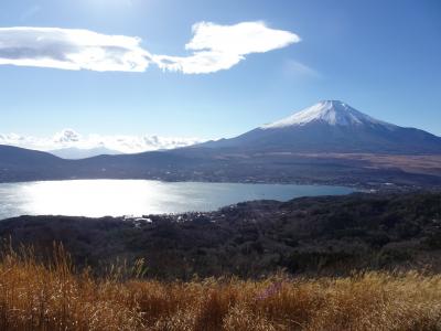 山中湖にハイキングへ。①山中湖越しに富士山が見える大平山に登ってみました。