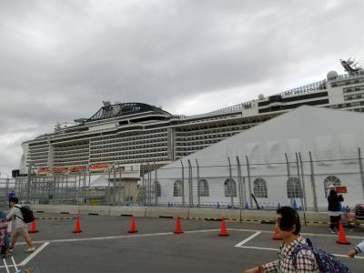 那覇空港から羽田空港へ