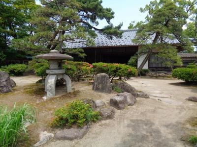 二宮家のバラ園と内の倉・加治川治水ダム