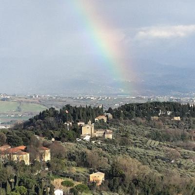 ヴェネチア・フィレンツェだけじゃない ツアーで行かない小都市も巡る旅