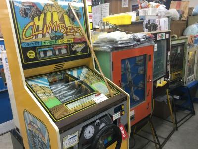 大型家具屋の中にあるカフェや駄菓子屋ゲーム博物館などに行った板橋銭湯散歩