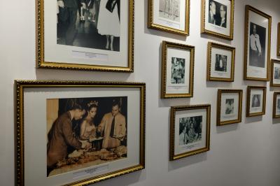 白亜のラッフルズシンガポールにほぼ４泊！⑤ホテルのギャラリーとプール・夕食