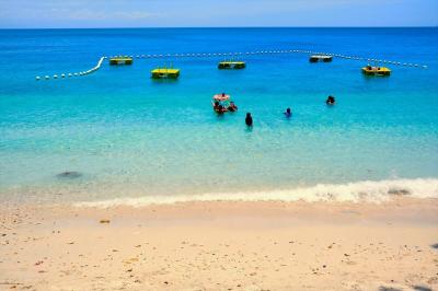 サマル島　Canibadビーチ　「Canibad Secret Paradise Resort」