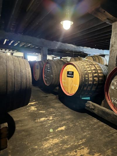 ポルトガル本土とマデイラ島の旅　9　マデイラワインの工場見学