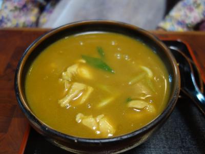 日の出のカレーうどん。食べるのに１時間並んだ。