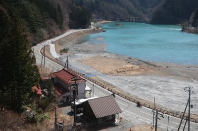 &#9968;南アルプスの麓にある秘境 奈良田温泉 白根館でとろ～り入浴&#9832;