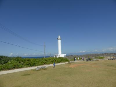 沖縄残波岬灯台とやちむんの里＆ガーラ巡り