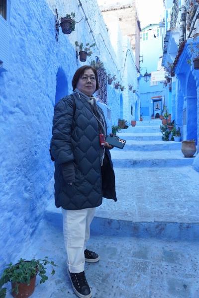 JTB 異世界への誘いモロッコ9日間（15）本当にあったモロッコの青い町を彷徨い歩き、ようやく買い物を楽しむ。