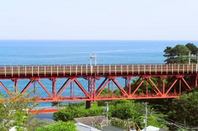 春の小田原・かまぼこ通り周辺の散策と海沿いの町根府川ウォーキング