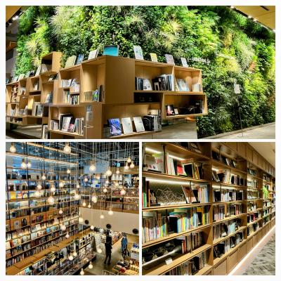 柏の葉でふふふ♪「映える本棚」スポットがたくさん♪世界に認められた＠スマートシティに行ってみたー