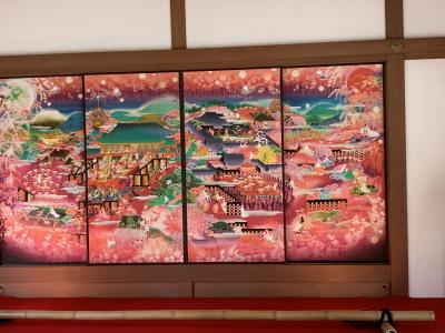 京都さんぽ　　山科へ　 　伝説も多い小野小町ゆかりの随心院へ　静かな境内で（後）
