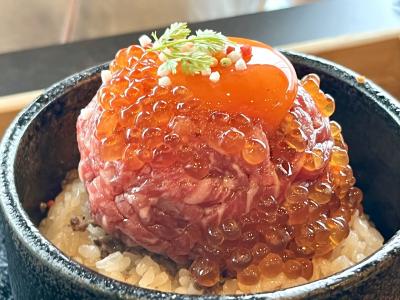 ツツジにサツキ&新緑の京都.。o○ 最終日は、お花観賞♪のんびり出発！！京都〆ランチはユッケ(＾◇＾)　最終日