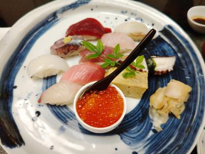 沼津港でお寿司ランチ