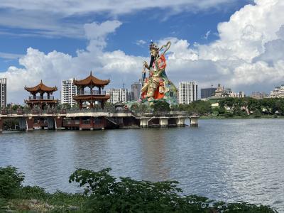 台湾家族旅行11　高雄　春秋御閣・元帝廟北極亭・五里亭