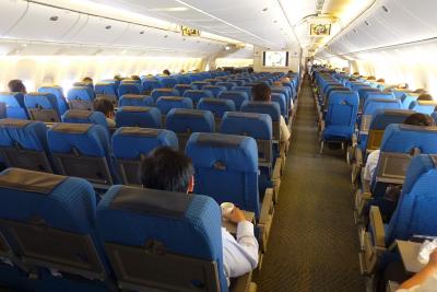 東京２泊３日【ＡＮＡ２６３便（Ｂ７７７－３００） 東京羽田～福岡（ガラガラ）搭乗編】