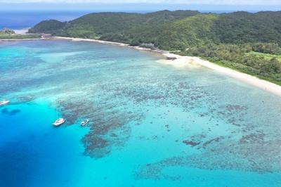 珊瑚礁を堪能した座間味島 (シュノーケリングツァー・古座間味ビーチ・阿真ビーチ)