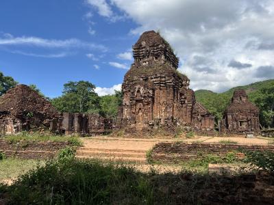 ベストシーズンのベトナム中部、フエ・ホイアン世界遺産巡り5日間④