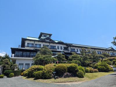 蒲郡クラッシックホテルと竹島