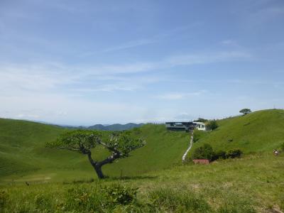 GW旅　南～東伊豆へ！　６　高原をつくった大室山　伊豆高原サイクリング