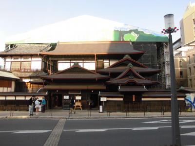 道後温泉の風景です