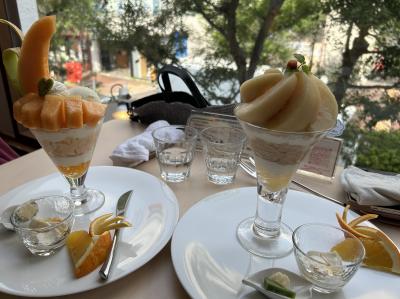中華街ランチ食べ歩きからのしめのパフェ～食べただけの記録ですが・・