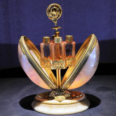 箱根路　ガラスの詩　～香への誘い～　