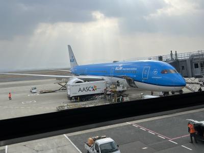 【2023年12月スペイン・バルセロナ旅行①】関空からアムステルダム乗継でバルセロナへ