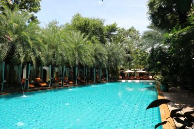 初カンボジアはプノンペンへ☆Palace Gate Hotel & Resortはコスパ最高☆移動はGrabが安くて便利☆アジア周遊 ろ
