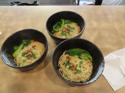 高雄グルメ記：嘉義火雛肉飯/玲波重慶小麺/香港發財燒臘店/吉野家・昭和大衆酒場/阿霞焼肉飯/鼓山第三市場 2024/08/20-26
