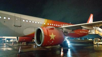 定年退職一人旅ベトナム編：フライト遅延でホーチミン空港で乗継できず(-_-;)、ドタバタの帰国