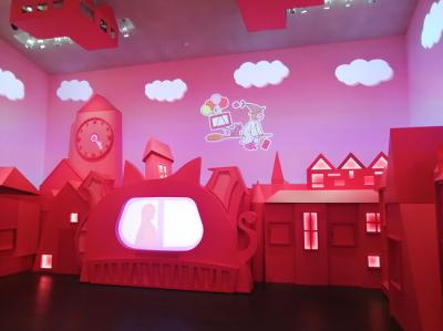 ’２４　東京マンホールカード　江戸川区（魔法の文学館～カフェ・キキ）