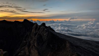 【マレーシア・キナバル山】　4095mへの挑戦！疲労と絶景と達成感と温かいキナバル山男
