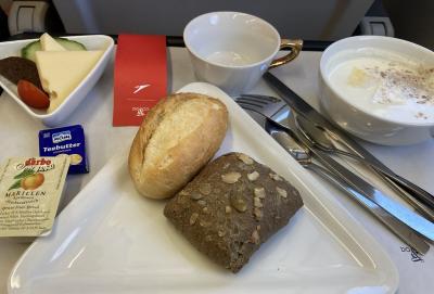 オーストリア航空ビジネスクラスでウィーン→チューリッヒ（１２）